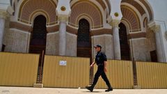 الجزائر.. إحالة ملفات مسؤولين كبار إلى المحكمة العليا