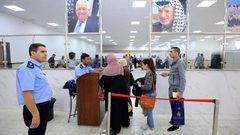 تنقل 5221 مسافر على معبر الكرامة