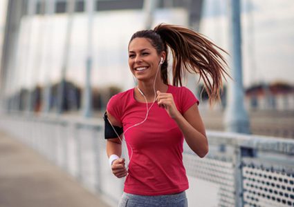 الموسيقى ترفع مستوى الأداء أثناء الرياضة