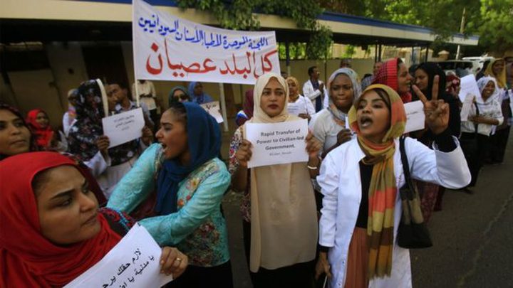 السودان: بدء حالة "العصيان" من أجل تسليم السلطة للمدنيين