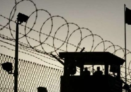 "فتح" تدعو المؤسسات الحقوقية للتحرك لإنقاذ حياة الأسير العويوي