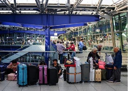 تحذيرات من استخدام منافذ الشحن العامة في المطارات!