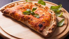 طريقة عمل بيتزا سوفلي