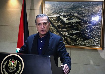 أبو ردينة ينقل رسالة من الرئيس إلى رئيس الوزراء الياباني