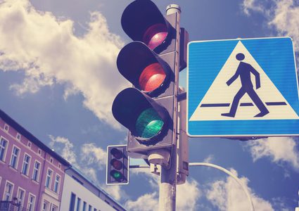 اختبار نظام ذكي لإشارات مرور تعتمد على "النية"