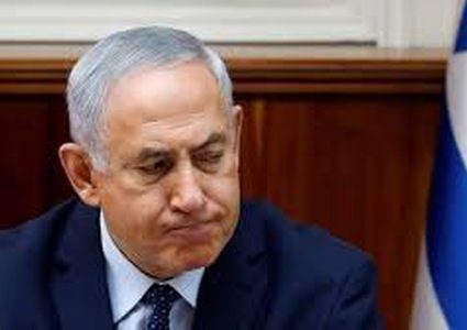نتنياهو يتعهد للانتقام من ليبرمان والليكود يضم بينت وشاكيد