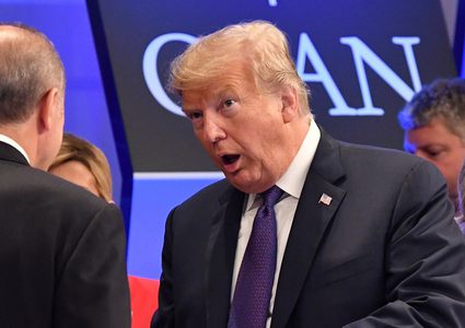 الليرة التركية تقفز بعد اتصال بين أردوغان وترامب