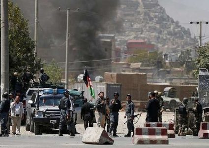 قتلى وجرحى باستهداف قافلة أمريكية وسط كابل