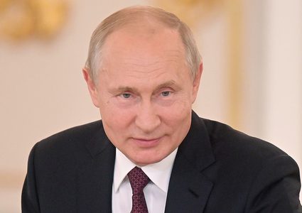 بوتين يصدر مرسوما بتغيير أسماء 44 مطارا في روسيا