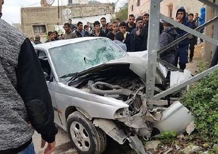 إصابات بحادث سير ذاتي وسط قطاع غزة