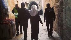 الاحتلال يعتقل مواطنتين في القدس