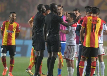 رئيس الكاف يتحدث لأول مرة: تلك كانت مشكلة "الفار" بالنهائي