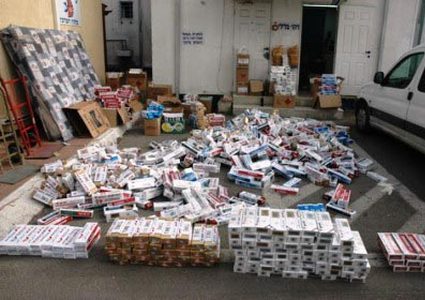 ضبط معملا لتزوير الدخان والمعسل في يعبد جنوب جنين