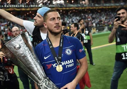 هازارد يرتدي قميص "CR7" في ريال مدريد