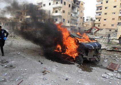 10 قتلى و20 جريحاً بانفجار سيارة مفخخة في الرقة