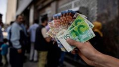 الاحتلال ينوي اقتطاع مبالغ مالية ضخمة من عائدات الضرائب