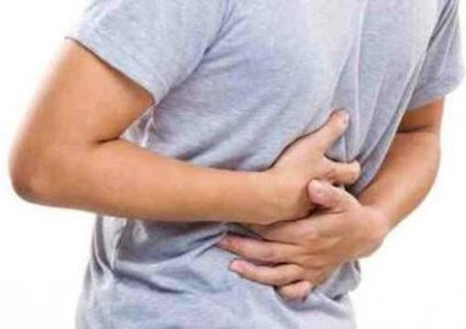 أبرز الأطعمة التي ينصح بتناولها عند الإصابة باضطرابات المعدة