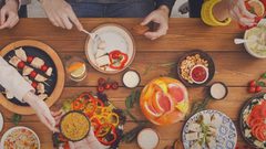 في العيد.. احذر التسمم الغذائي