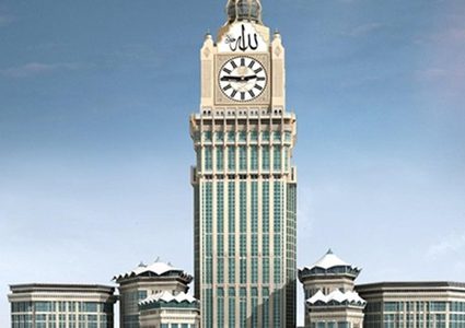بدءا من رمضان المقبل.. برج الساعة بمكة يتحرى الأهلة