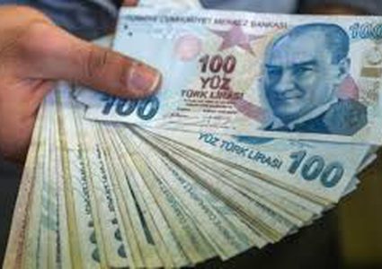 انخفاض الليرة التركية بعد موجة مكاسب استمرت 10 أيام