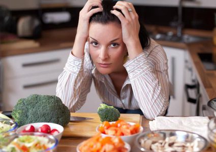 أبرز الأطعمة التي تخلصك من القلق الدائم