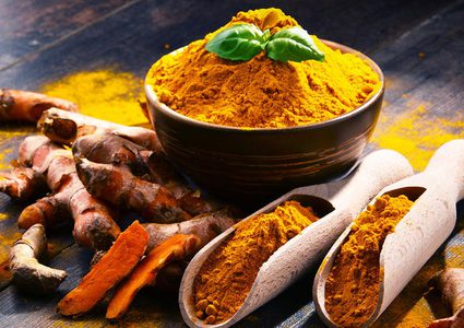 تعرف على فوائد الكركم المذهلة في علاج 600 مرض