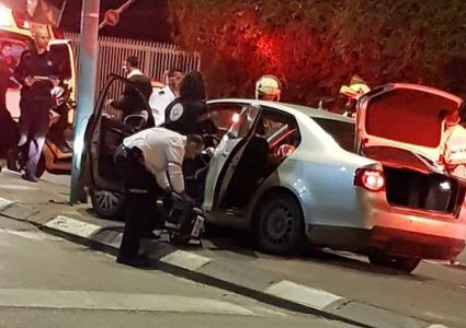 مقتل رجل وإصابة امرأة بإطلاق نار في الرملة