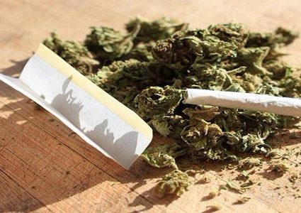 الشرطة تضبط تاجرا متلبسا بحوزته نصف كلغم من المخدرات