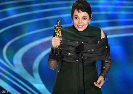 الوسام الإمبراطوري لممثلة تجسد دور إليزابيث الثانية