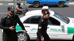 إغلاق مقاهي في طهران لمخالفتهم مبادئ الدين الاسلامي