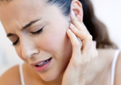 التهاب الأذن الوسطى الأعراض والعلاج ..؟!