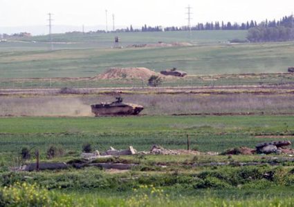 الاحتلال يستهدف المزارعين ورعاة الأغنام على حدود غزة