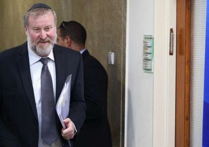 النائب العام الاسرائيلي ينتظر قرار نتنياهو لحضور جلسة الاستماع