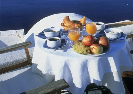 أطعمة تعودناها لا ينصح بتناولها على الريق!