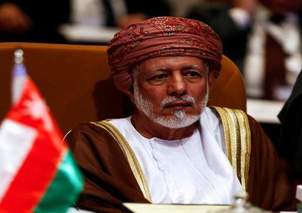 وزير خارجية العماني يبحث مع وزير الخارجية القطري سبل التعاون