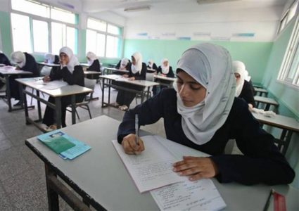 الأدب والبلاغة في الورقة الثانية للإنجاز مثار جدل بين الطلبة