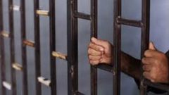 ثلاثة اسرى يدخلون أعواما جديدة في الأسر