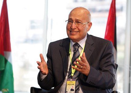 شعث يدعو استراليا للالتزام بالشرعية الدولية ودعم قيام الدولة