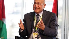 شعث يدعو استراليا للالتزام بالشرعية الدولية ودعم قيام الدولة