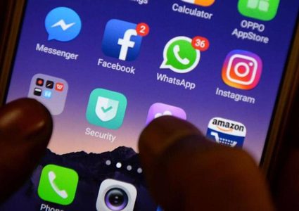 بطريقته الخاصة.. "واتساب" يبدأ حماية الصور الشخصية