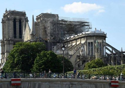 كاتدرائية نوتردام تعلن موعد أول قداس بعد "الحريق الكارثي"
