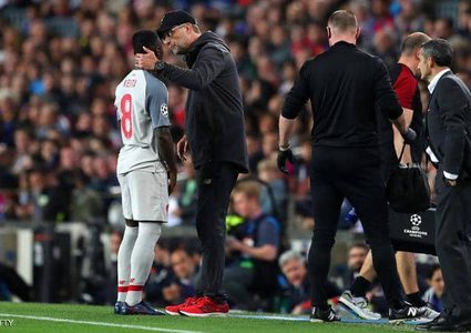 حرب "قادمة" بين كلوب ونجم ليفربول