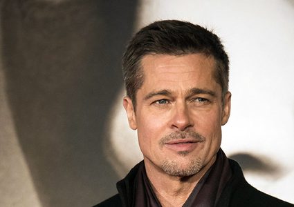 طفح الكيل.. براد بيت يهدد أنجلينا "وقعي أوراق الطلاق وإلا.."