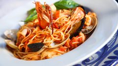 سباغيني بثمار البحر