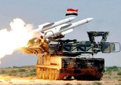 الدفاعات الجوية السورية تتصدى لصواريخ إسرائيلية وتسقط عددا منها