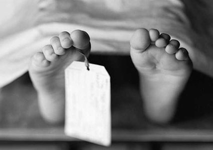 "صورة" طفلان يموتان اختناقا داخل ثلاجة من طراز قديم..؟!