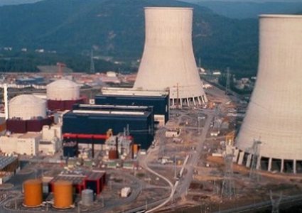 مفاعل "ديمونا" يقر بحصول حوادث وتسرب مواد إشعاعية