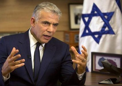 لبيد: "نتنياهو ينشر السموم في كل مكان للفوز بالانتخابات القادمة"