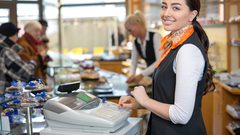 العمل أثناء الإجازة الصيفية.. الايجابيات والسلبيات