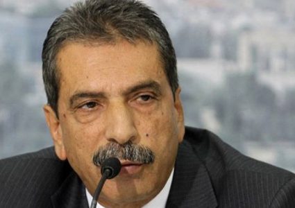 الطيراوي: هناك حملة مسمومة يشنها عملاء لاغتيال سمعة القيادة